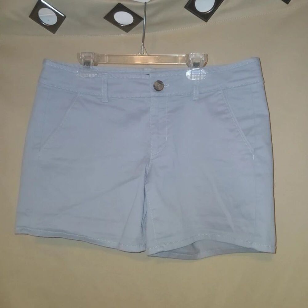 American Eagle Outfitters Women's Stretch Twill Chino Midi Shorts - Size 6